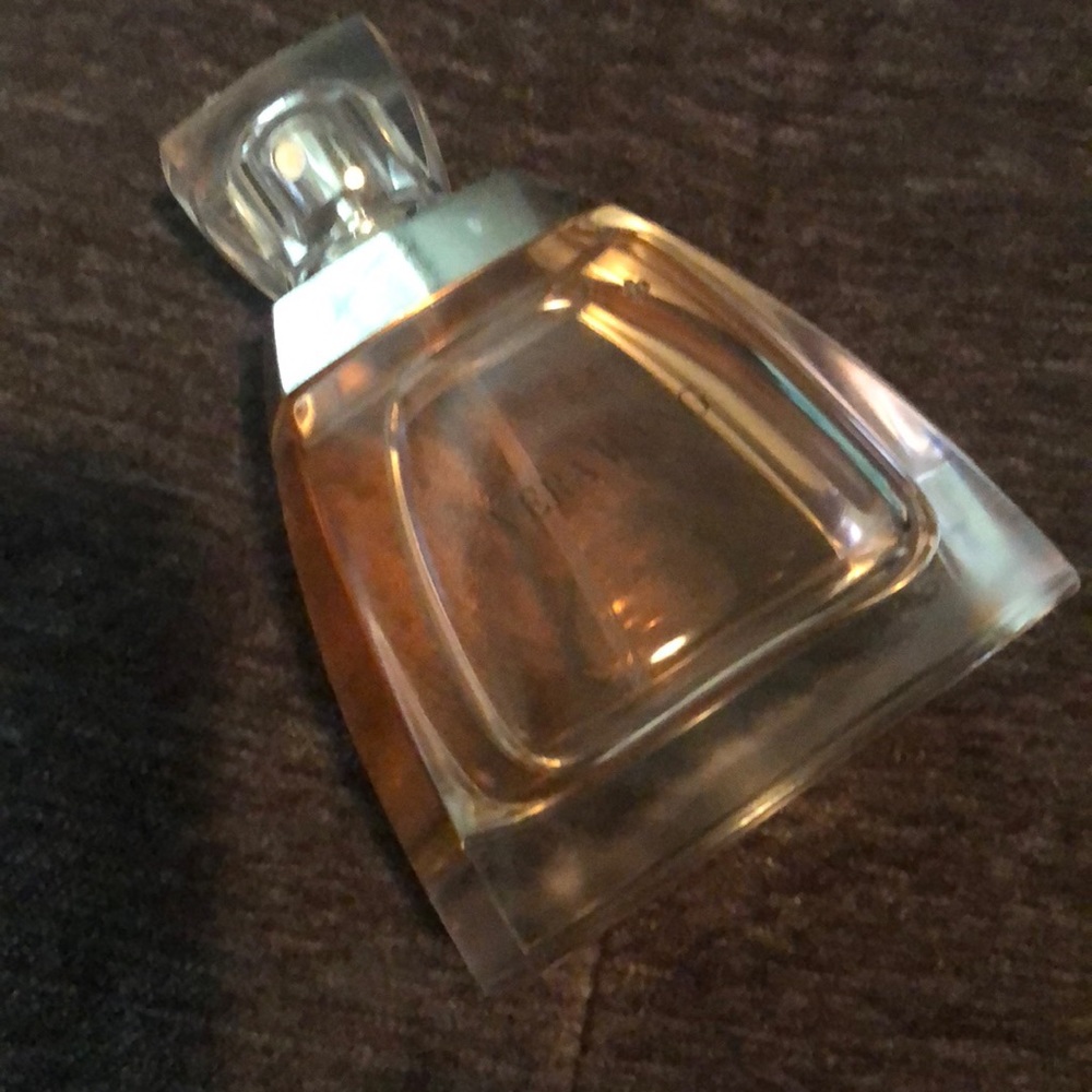 Vera Wang perfume